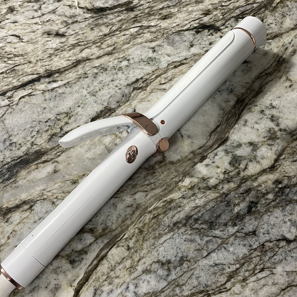 T3 White and Rose Gold Curling Iron